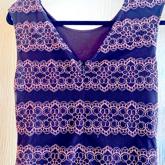 Le Chateau Black dress with Rose Lace - Picture 2 of 3